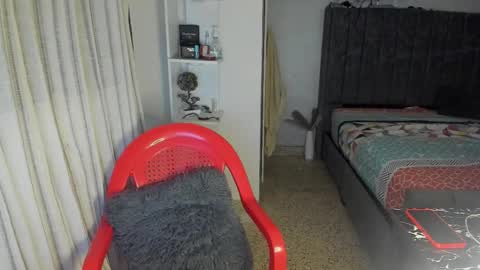 Fox online show from 12/15/25, 07:23