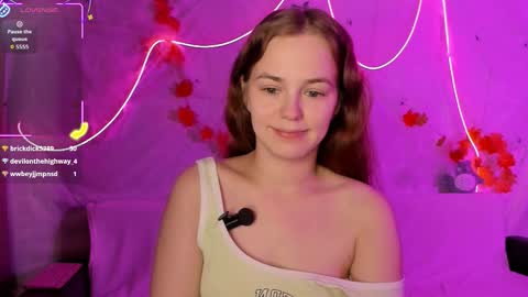 Lisa online show from 12/01/25, 09:20