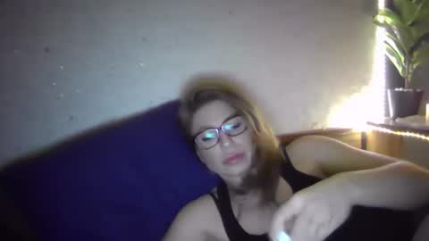 Snapshot of fox_red_lady7 chatting on 01/27/25, 06:52 fox_red_lady7 online show from 01/27/25, 06:52