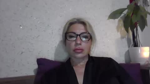 Snapshot of fox_red_lady7 chatting on 05/10/26, 09:20 fox_red_lady7 online show from 05/10/26, 09:20