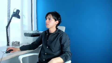 Snapshot of fox_white_ chatting on 07/06/26, 07:05 . FOX WHITE . online show from 07/06/26, 07:05