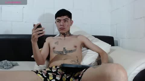 Snapshot of foxbadboy chatting on 05/30/26, 12:30 foxbadboy online show from 05/30/26, 12:30
