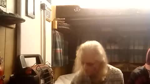 Snapshot of foxbodydave chatting on 02/10/26, 07:45 foxbodydave online show from 02/10/26, 07:45