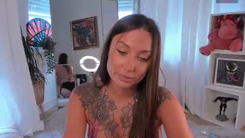 Snapshot of foxe_sailey chatting on 07/08/26, 10:53 Fox love you online show from 07/08/26, 10:53