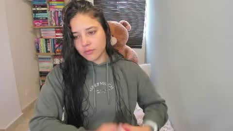 Snapshot of foxwen chatting on 08/05/26, 05:49 wen. online show from 08/05/26, 05:49