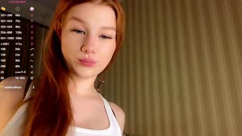 Snapshot of foxxx_tail chatting on 05/26/26, 02:46 Petra online show from 05/26/26, 02:46