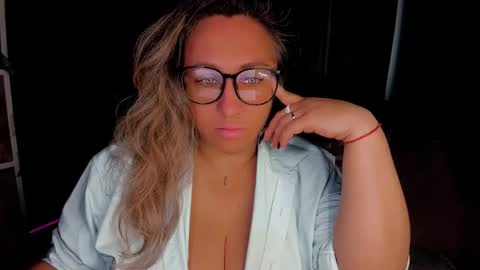 Kris online show from 09/29/25, 02:27