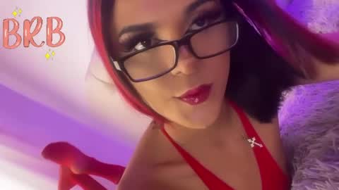 Snapshot of foxxy_angel chatting on 05/16/26, 08:07 Santi online show from 05/16/26, 08:07