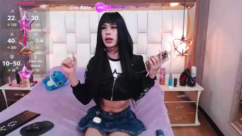 Snapshot of foxxy_dolce chatting on 09/19/25, 02:18 Foxxy online show from 09/19/25, 02:18