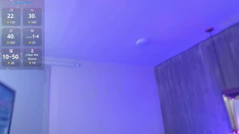 Snapshot of foxxy_dolce chatting on 11/10/25, 11:42 Foxxy online show from 11/10/25, 11:42