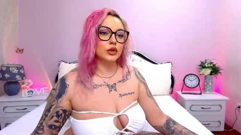 Clarise online show from 04/14/26, 05:08