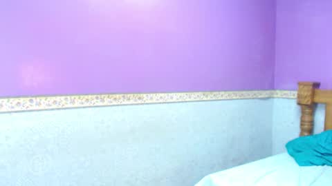 Snapshot of foxy_ella chatting on 03/08/25, 06:16 Ella online show from 03/08/25, 06:16