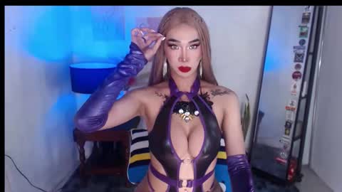 foxy_goddess online show from 11/02/25, 04:15