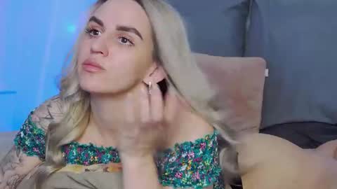 Foxy Kimmi online show from 03/14/26, 06:30