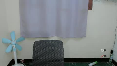 foxy_lei online show from 12/21/25, 10:50