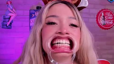 Snapshot of foxy_rhenna chatting on 12/02/25, 02:56 Miss Rhenna online show from 12/02/25, 02:56