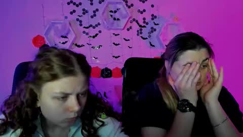 foxy_tease_ online show from 10/28/25, 08:00