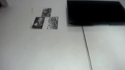 Snapshot of foxy_xtreme chatting on 09/15/25, 11:05 Foxy xtreme online show from 09/15/25, 11:05