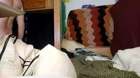 Snapshot of foxycutecock chatting on 12/14/24, 07:07 foxycutecock online show from 12/14/24, 07:07