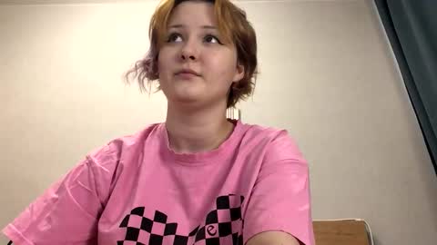 Kate online show from 04/21/26, 12:22