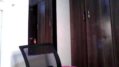 Kayla online show from 10/16/25, 03:40