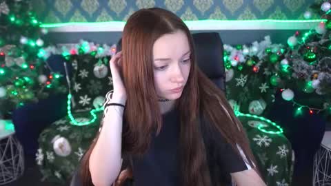 Maya online show from 12/22/25, 12:07