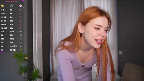 Snapshot of foxyrise chatting on 11/07/25, 06:13 Jane Foxy online show from 11/07/25, 06:13