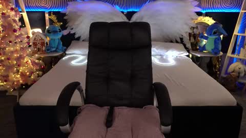 Snapshot of foxyshyyy chatting on 01/08/26, 06:59 Inna online show from 01/08/26, 06:59