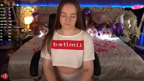 Snapshot of foxyshyyy chatting on 02/07/26, 07:12 Inna online show from 02/07/26, 07:12