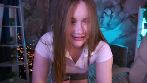 Kate online show from 03/20/26, 12:15