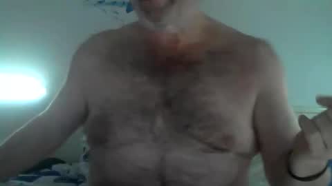 Snapshot of foyett chatting on 10/28/25, 01:47 foyett online show from 10/28/25, 01:47