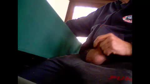 Snapshot of fra__71 chatting on 11/28/25, 07:44 fra 71 online show from 11/28/25, 07:44