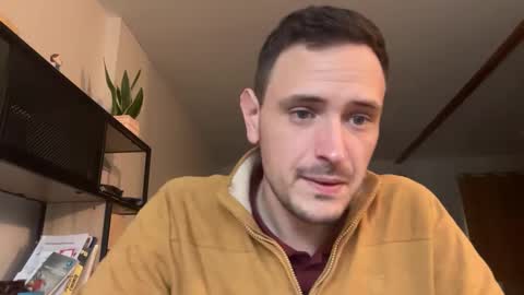 Snapshot of fraisetagada359 chatting on 10/31/25, 08:37 fraisetagada359 online show from 10/31/25, 08:37