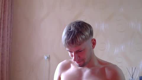 frame_tamer888 online show from 06/08/26, 11:54
