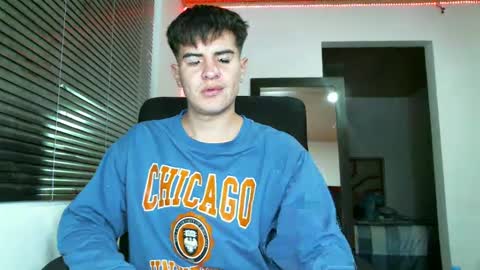franccesco_699 online show from 01/11/25, 11:24