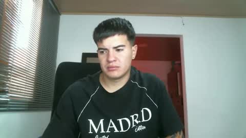 franccesco_699 online show from 09/24/25, 05:27