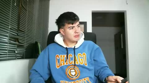 franccesco_699 online show from 10/13/25, 06:02