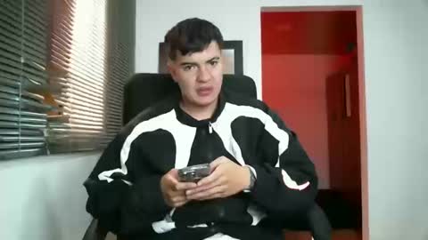 franccesco_699 online show from 10/18/25, 05:14