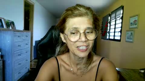 francelune online show from 03/22/26, 07:01