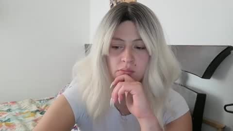 Francesca online show from 11/18/25, 08:35