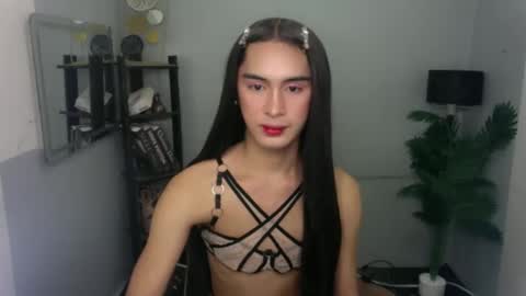 Snapshot of francheska7inchescock chatting on 11/10/25, 09:30 francheska7inchescock online show from 11/10/25, 09:30