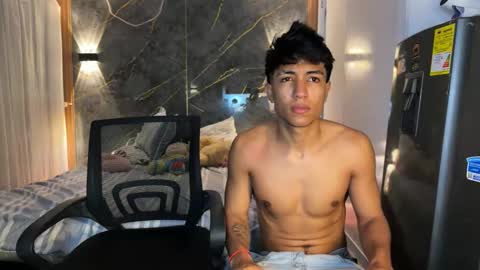 Snapshot of francheska_baby chatting on 09/14/25, 08:57 Dynamic roles online show from 09/14/25, 08:57