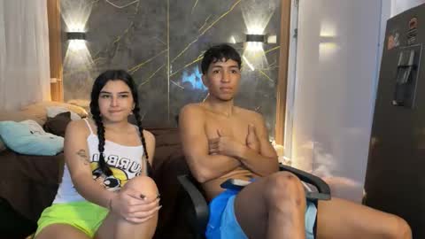 Snapshot of francheska_baby chatting on 10/24/25, 07:49 Dynamic roles online show from 10/24/25, 07:49