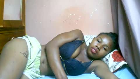 Snapshot of franciefrancie chatting on 03/04/25, 10:16 francilla online show from 03/04/25, 10:16