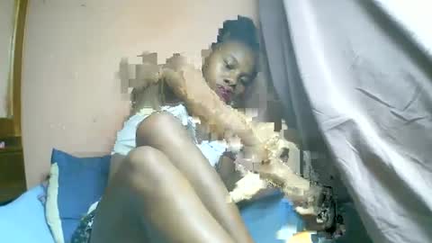 Snapshot of franciefrancie chatting on 03/05/25, 06:33 francilla online show from 03/05/25, 06:33