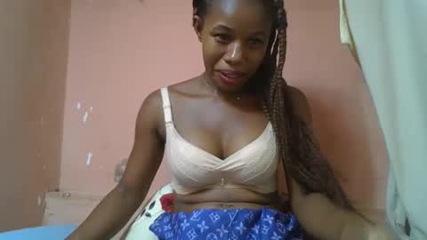 Snapshot of franciefrancie chatting on 03/09/25, 08:31 francilla online show from 03/09/25, 08:31