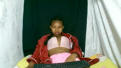 Snapshot of franciefrancie chatting on 09/21/25, 10:33 francilla online show from 09/21/25, 10:33