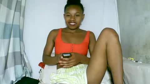 Snapshot of franciefrancie chatting on 10/09/25, 07:17 francilla online show from 10/09/25, 07:17