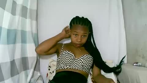 Snapshot of franciefrancie chatting on 10/10/25, 08:02 francilla online show from 10/10/25, 08:02