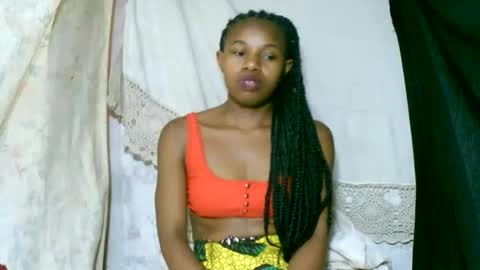 Snapshot of franciefrancie chatting on 10/12/25, 10:20 francilla online show from 10/12/25, 10:20